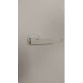 DOOR HANDLE 






 115/005 White