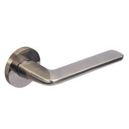 DOOR HANDLE 






 ATLANTA 187 VANA PRONKS SCAND
